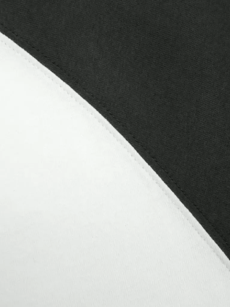 Men C2H4 007 - Basics Paneled T-Shirt