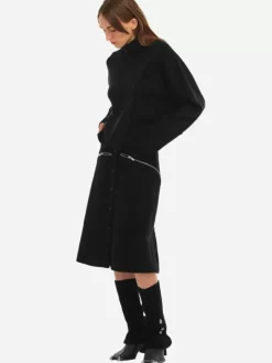 Women C2H4 006 - Club Badge Leg Sleeves
