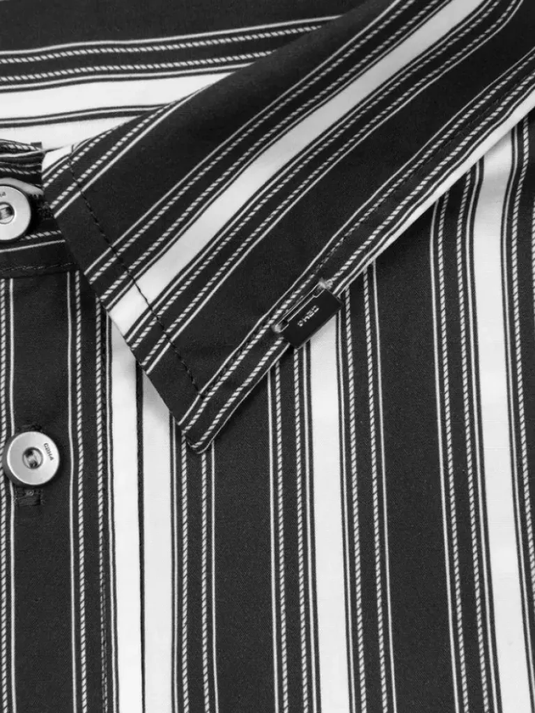 Men C2H4 007 - Corbusian Fold-Over Shirt