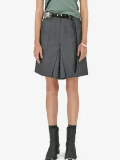 Women C2H4 007 - C. Perriand Pleated Waistless Shorts