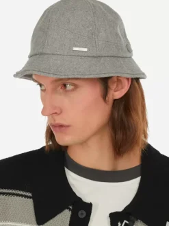 Men C2H4 007 - Curvilinear Hat