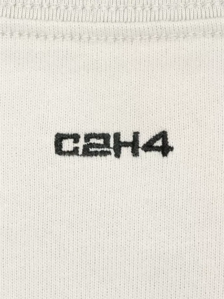 Men C2H4 006 - Deformation Logo T-Shirt