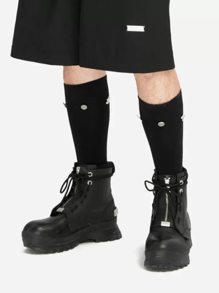 Men C2H4 005 - Emblem Button Socks