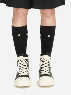Men C2H4 005 - Emblem Button Socks