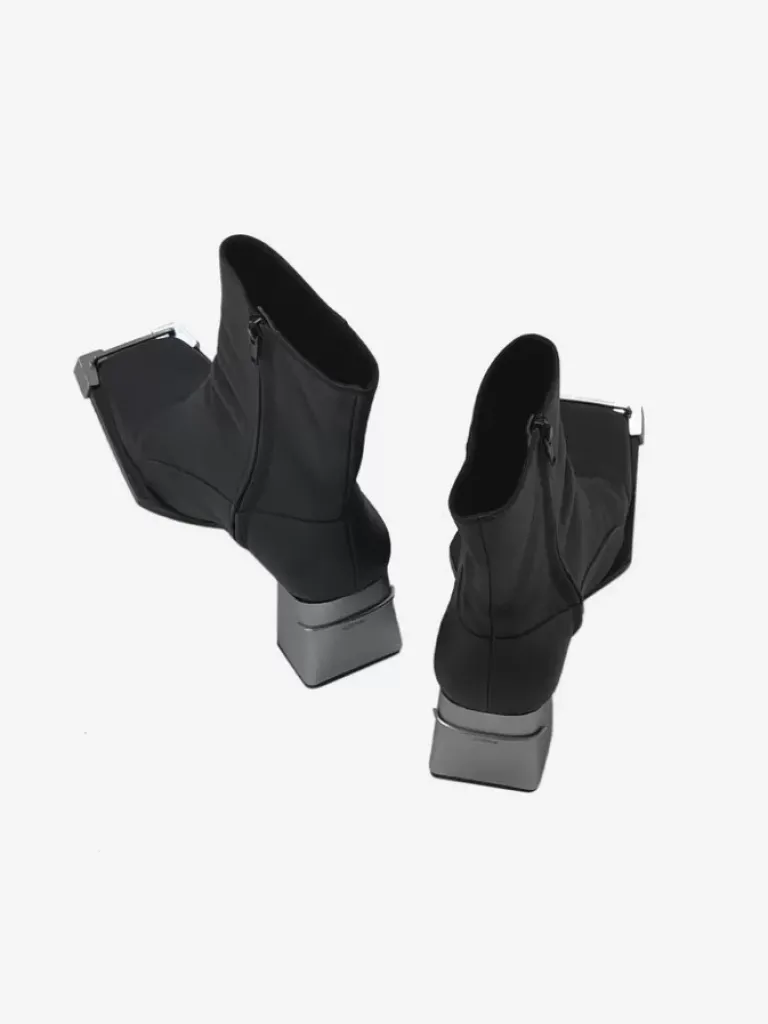 Women C2H4 006 - "Fermion" Alpha