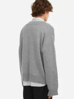 Men C2H4 Staff Uniform Layered V-Neck Sweater