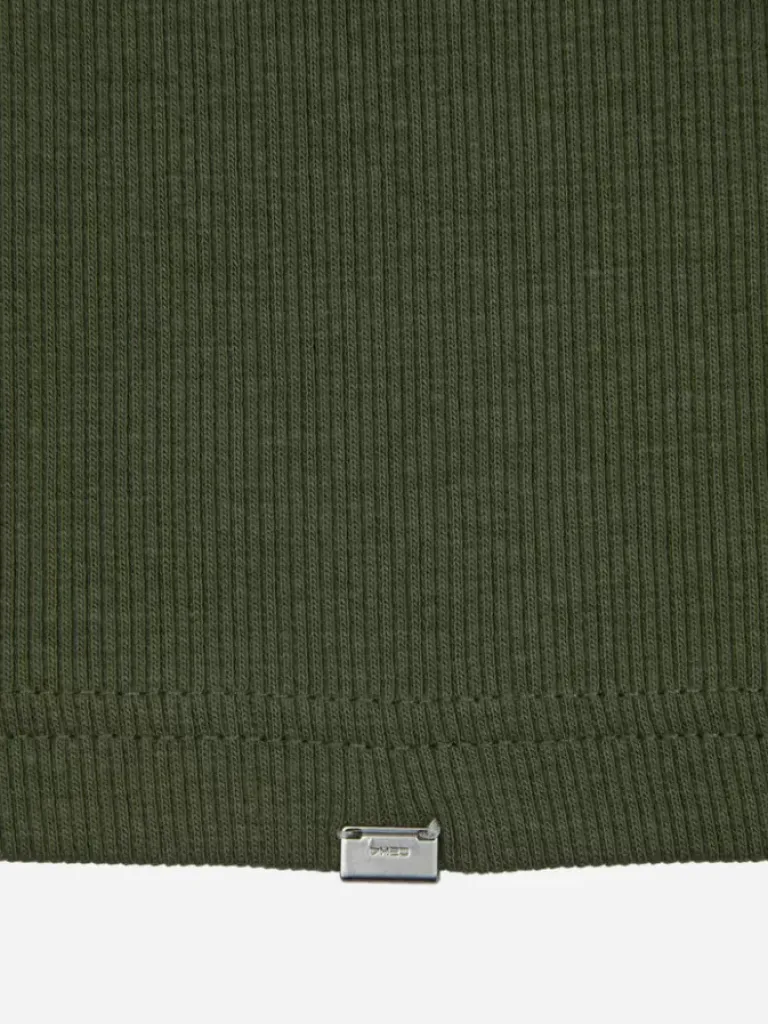 Women C2H4 007 - Straight Cut Tank Top