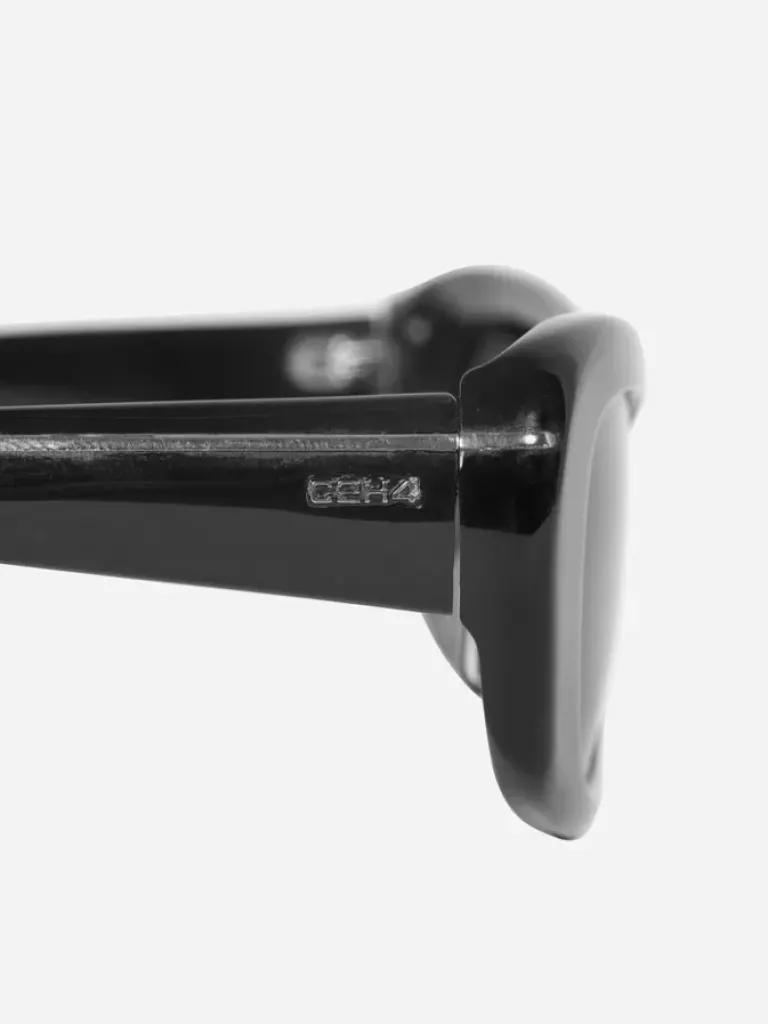 Men C2H4 007 - ‘Uri' Sunglasses